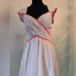 NWOT Seersucker Blue White Striped Dress Sweetheart Neck Cap Sleeve Tie Back S